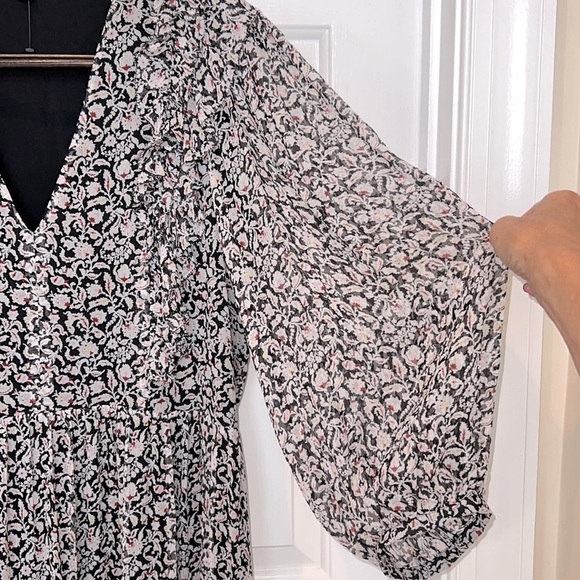 Joie Tobey Dress Boho Midi Floral Ruffle Size Large Black, White, Red NWOT - Picture 6 of 16
